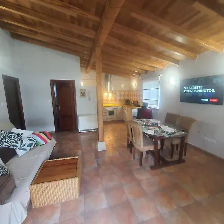 R2R - Acogedora Casa Vacacional - C02A01